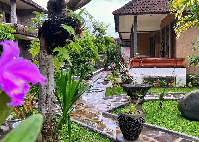 Gusti *