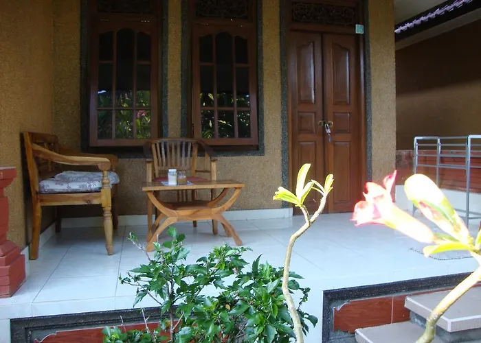 Gusti Casa de hóspedes