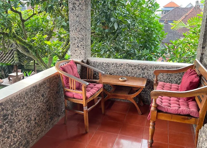 Casa de hóspedes Gusti *